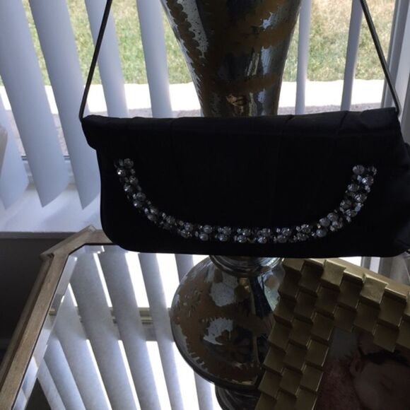 🎉last deal  🎉Cache black clutch - Picture 4 of 6